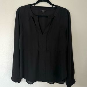 Guess Women's Black Long-Sleeve Top Shirt Blouse Cut Out Size Medium M